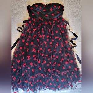 Women's Strapless Midi Cocktail Dress w/ Red Hearts and Black Belt, XS